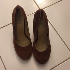 *BOGO 50%*Kimchi Blue brown suede block heels